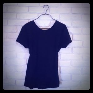 Victoria sport open back workout shirt